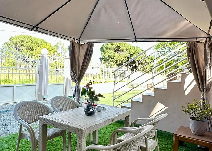 Endless Blue Garden PalaiónTsiflíkion