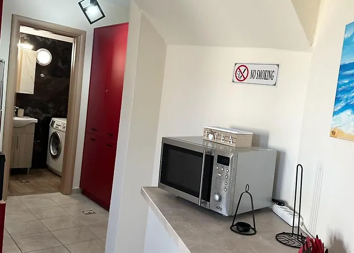 Endless Blue Garden Villa